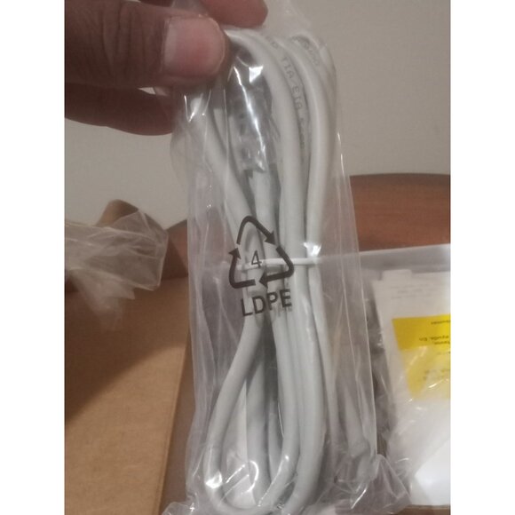 ARRIS SURFboard SB6190 DOCSIS 3.0 Cable Modem 32x8 1.4Gbps - New Sealed in Box - Picture 9 of 11